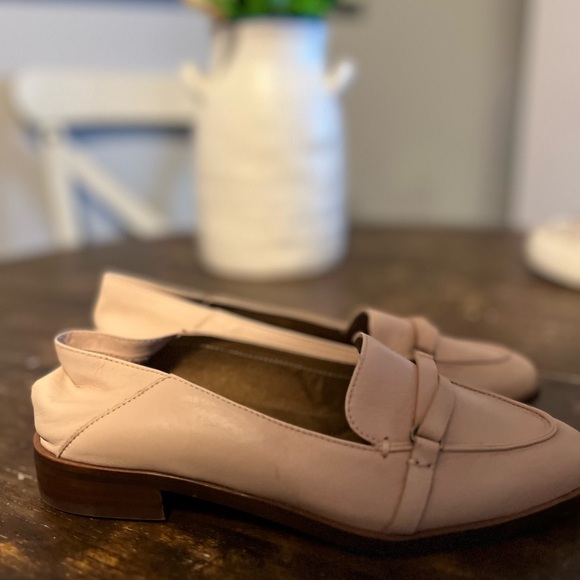 Aerosoles Elegant Women's Pink Loafers - Picture 8 of 16